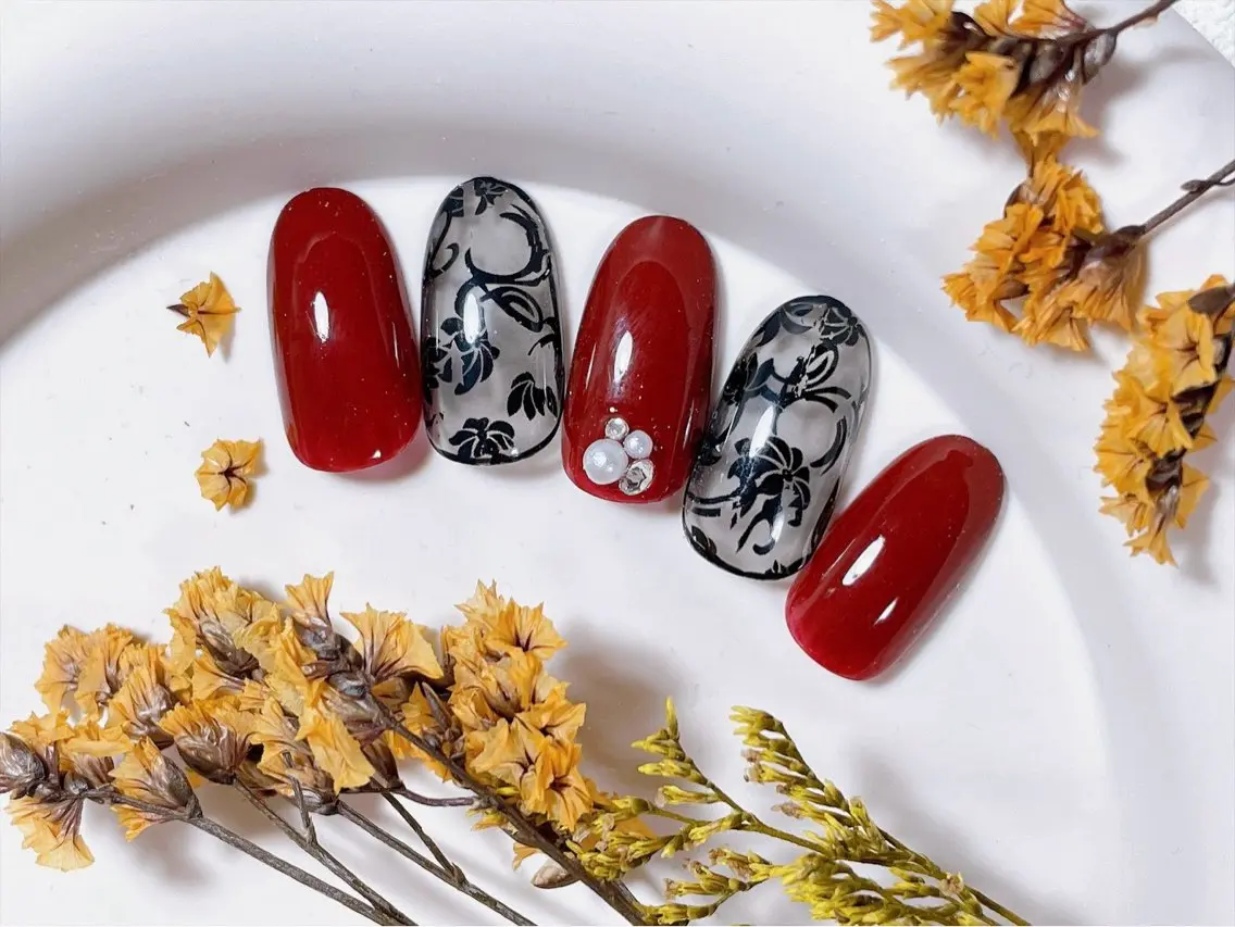 ネイル オーロラネイル ブラウン フットネイル フレンチネイル ジェルネイル ハンドネイル kiki nail たまプラーザのネイルデザイン
