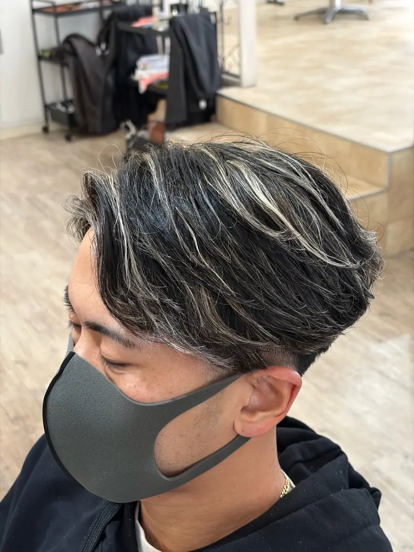メンズ メンズブリーチ カット ヘアカラー 京橋メンズ特化/ 店長/ヤマダのヘアスタイル