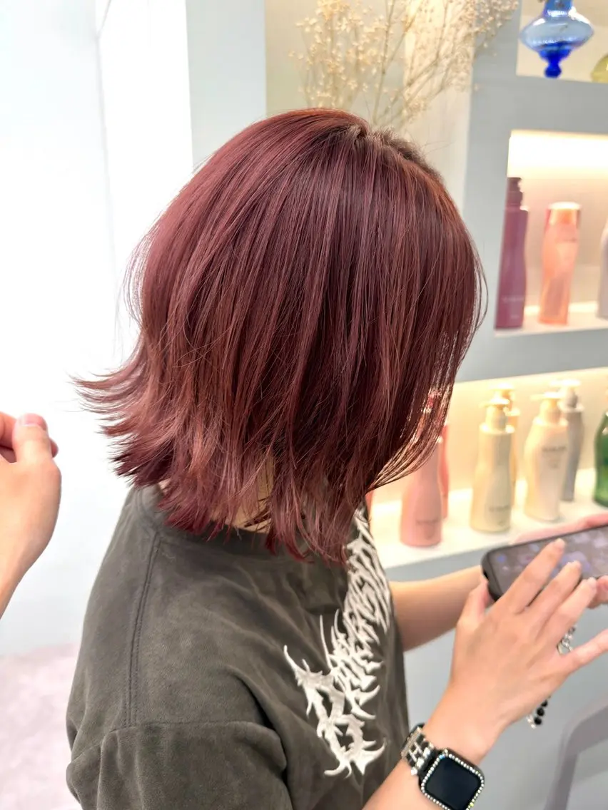 ショート カラー ブリーチ ピンクカラー カット ヘアカラー トリートメント 挟間 直人のヘアスタイル