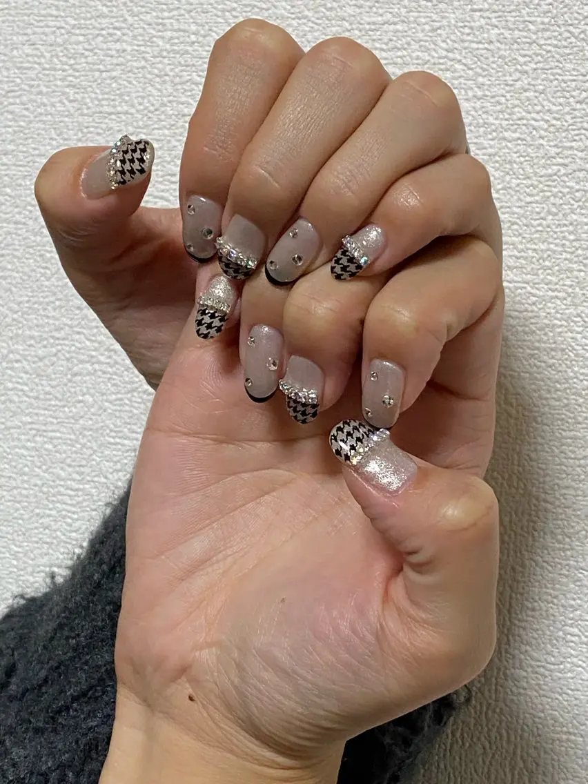 ネイル 自宅サロン FeelFreeのマツエク・マツパデザイン