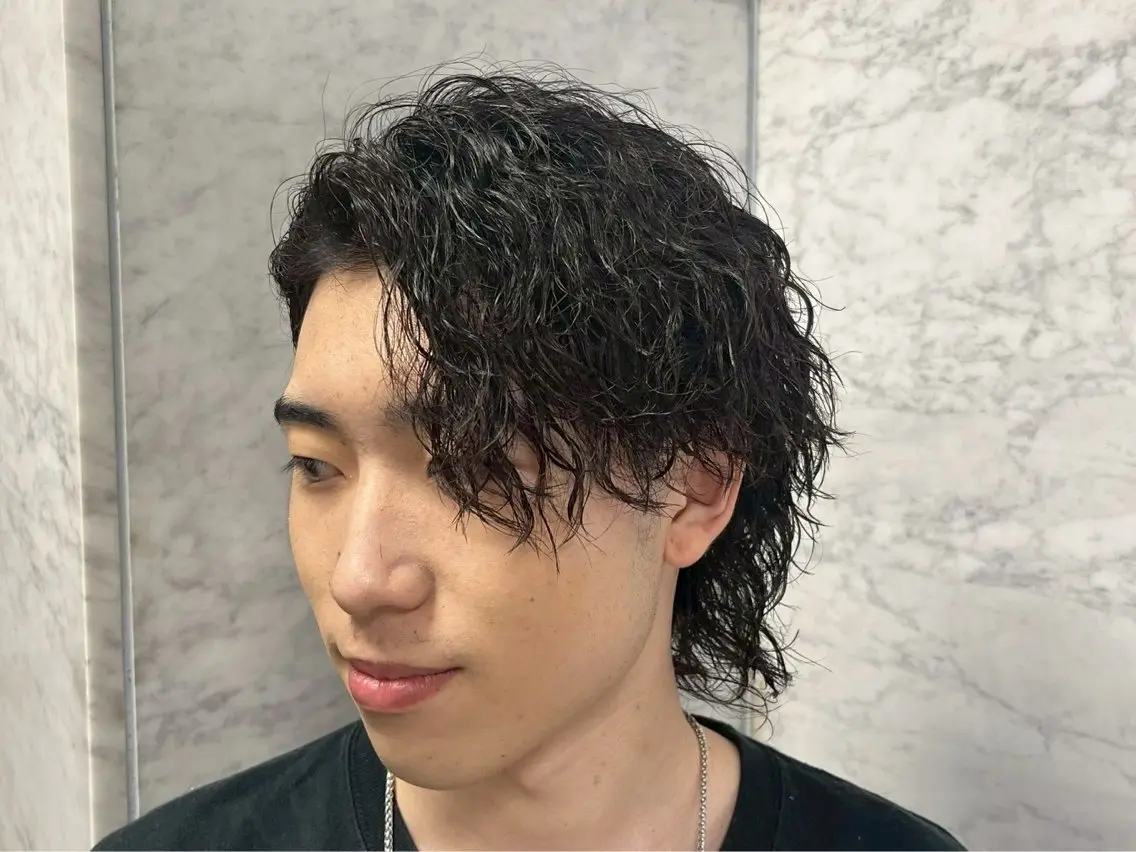 メンズ 京都メンズパーマ ピン|波巻きのヘアスタイル