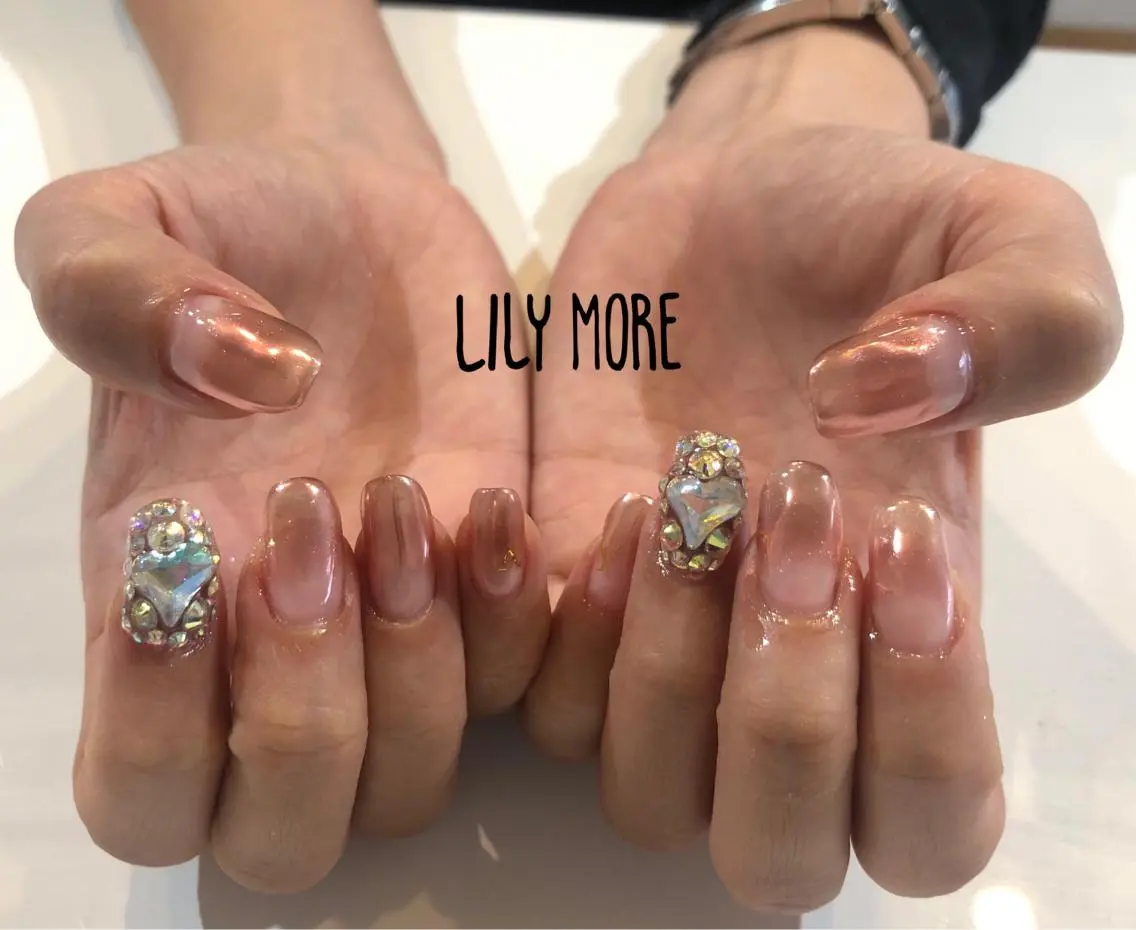 ネイル ミラーネイル Lily closetのネイルデザイン