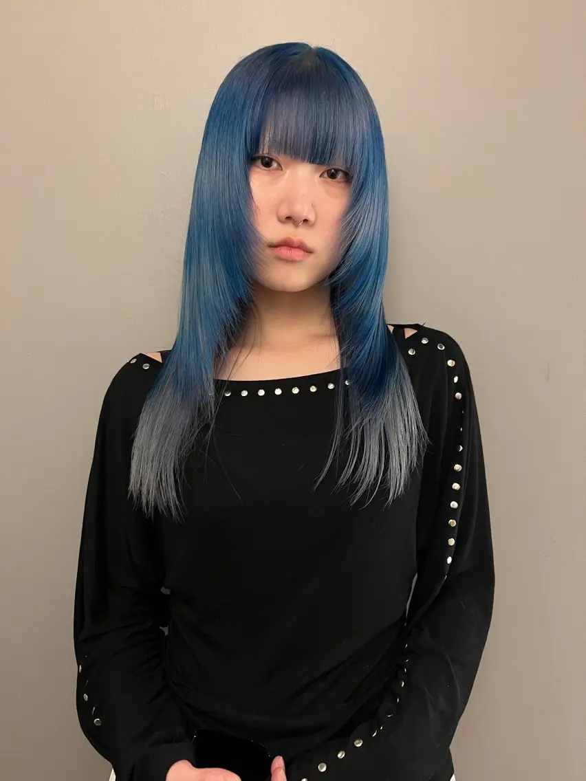セミロング カラー カット ヘアカラー 圧倒的デザイン力 店長🎨RENAのヘアスタイル