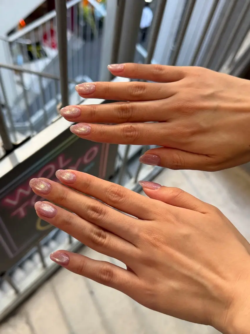 ネイル マグネットネイル ハンドネイル ☘️WOLTOKYO 池袋☘️momohaのネイルデザイン