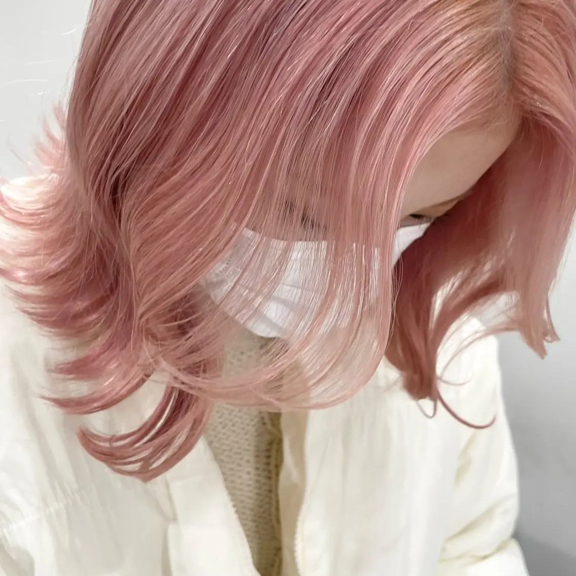 ミディアム 広島:ミルキーカラー tsumaのヘアスタイル