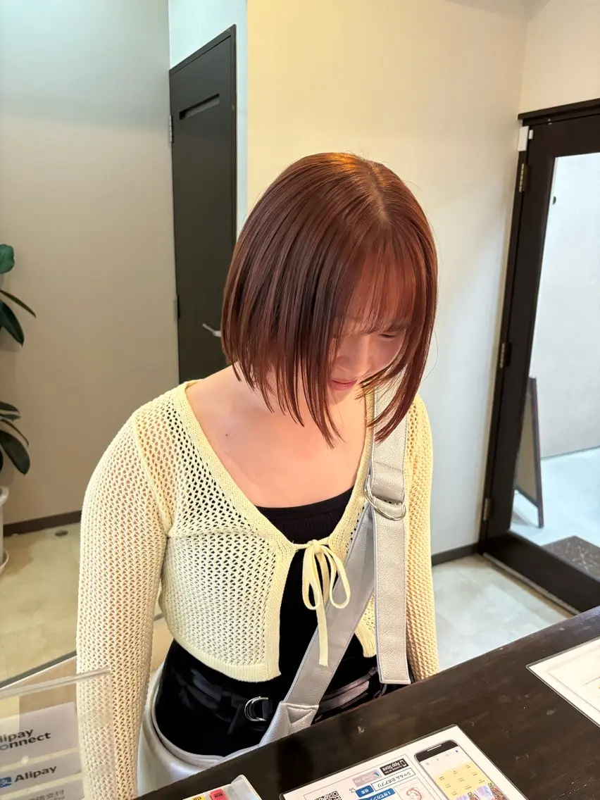 ショート カラー ブラウンカラー オレンジ オレンジブラウン ヘアカラー トリートメント hair salon charme大賀彩矢のヘアスタイル