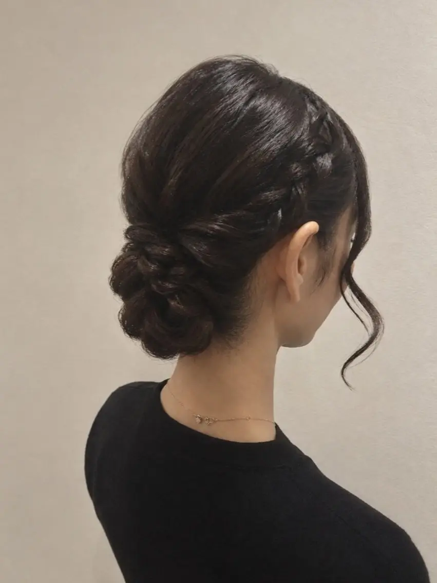 セミロング ヘアアレンジ ヘアセット Bronzehair nailYUMAのヘアスタイル