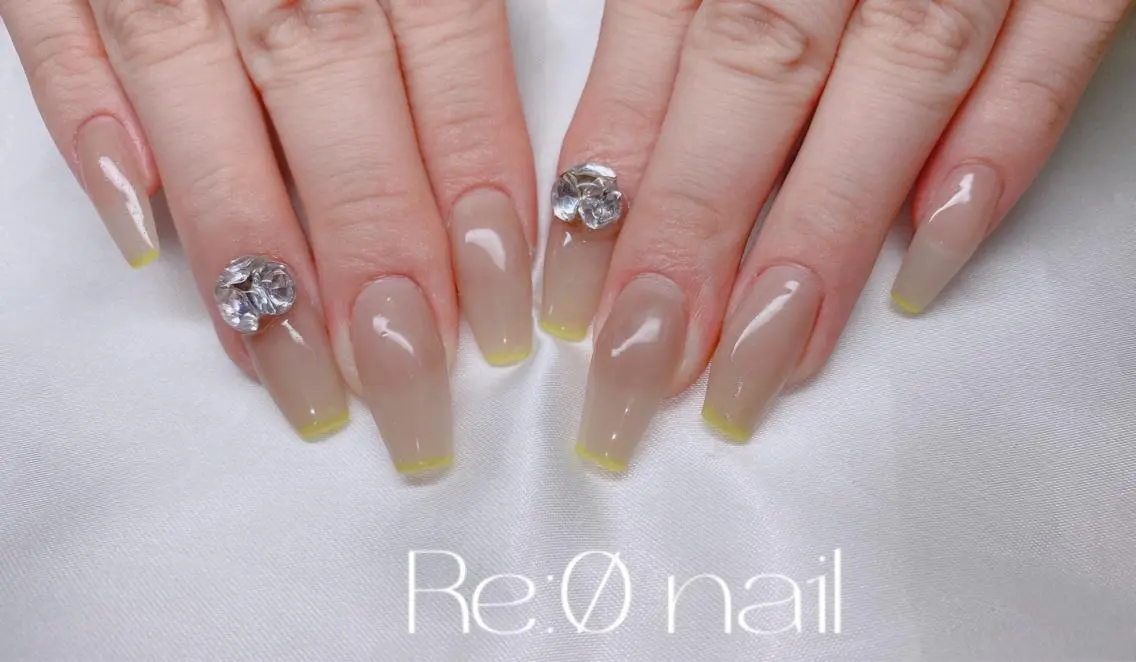 ネイル フレンチネイル ハンドネイル Re:Ø nail 🩵TSUJIのネイルデザイン