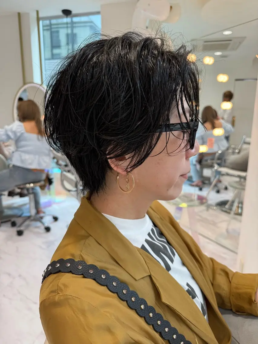 ショート パーマ ハンサムショート 顔周りカット ショートヘア カット パーマ 🌟TOSHI/透明 感カラー/ショートのヘアスタイル