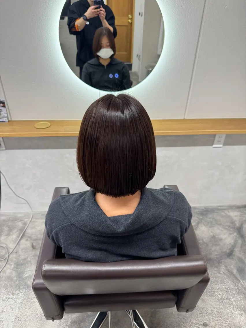 ミディアム ボブ 縮毛矯正 BLINK 心斎橋のヘアスタイル
