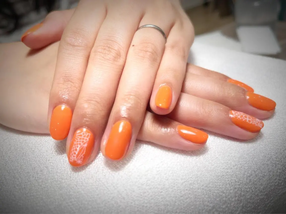 ネイル オレンジ ToliyDeliy Nail Salonのネイルデザイン