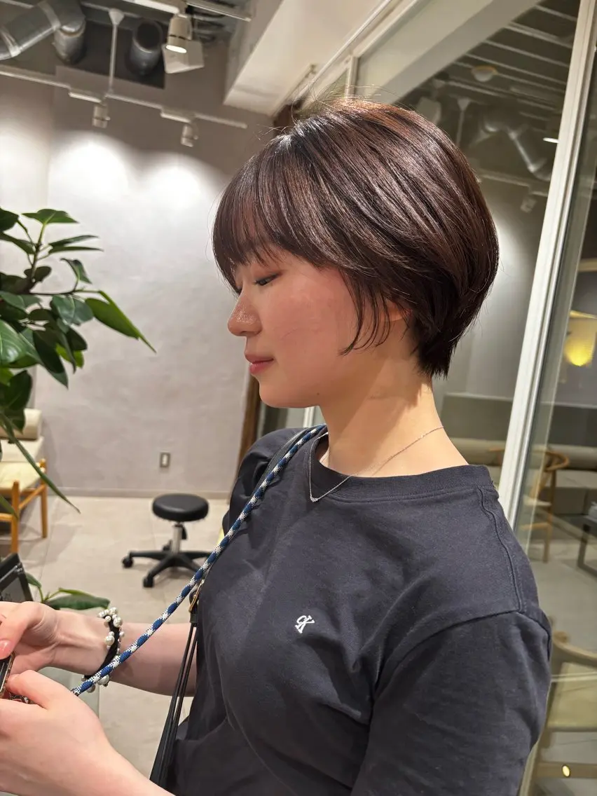 ショート カラー カット ヘアカラー 渡邊 百咲のヘアスタイル