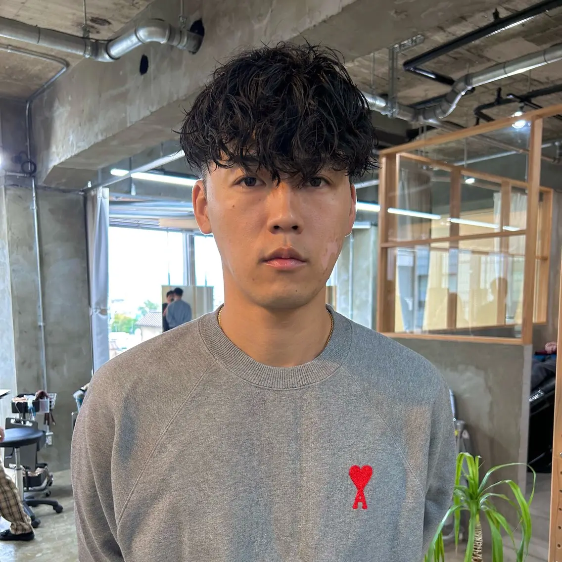 ‼️2回目以降はこちら‼️メンズカット+シャドウパーマ+選べるトリートメント🌹の写真