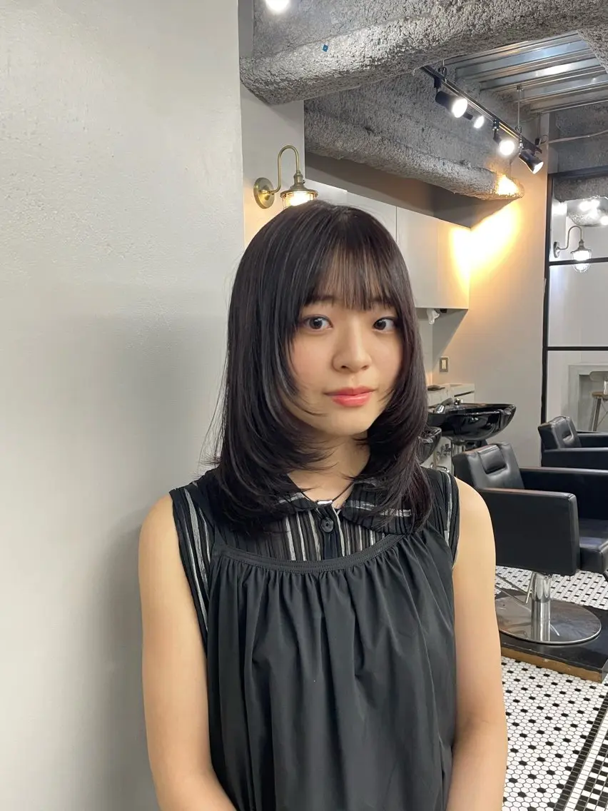 ミディアム カラー ヘアカラー トリートメント 新宿/韓国ヘア/ 髪質改善ストレートのヘアスタイル