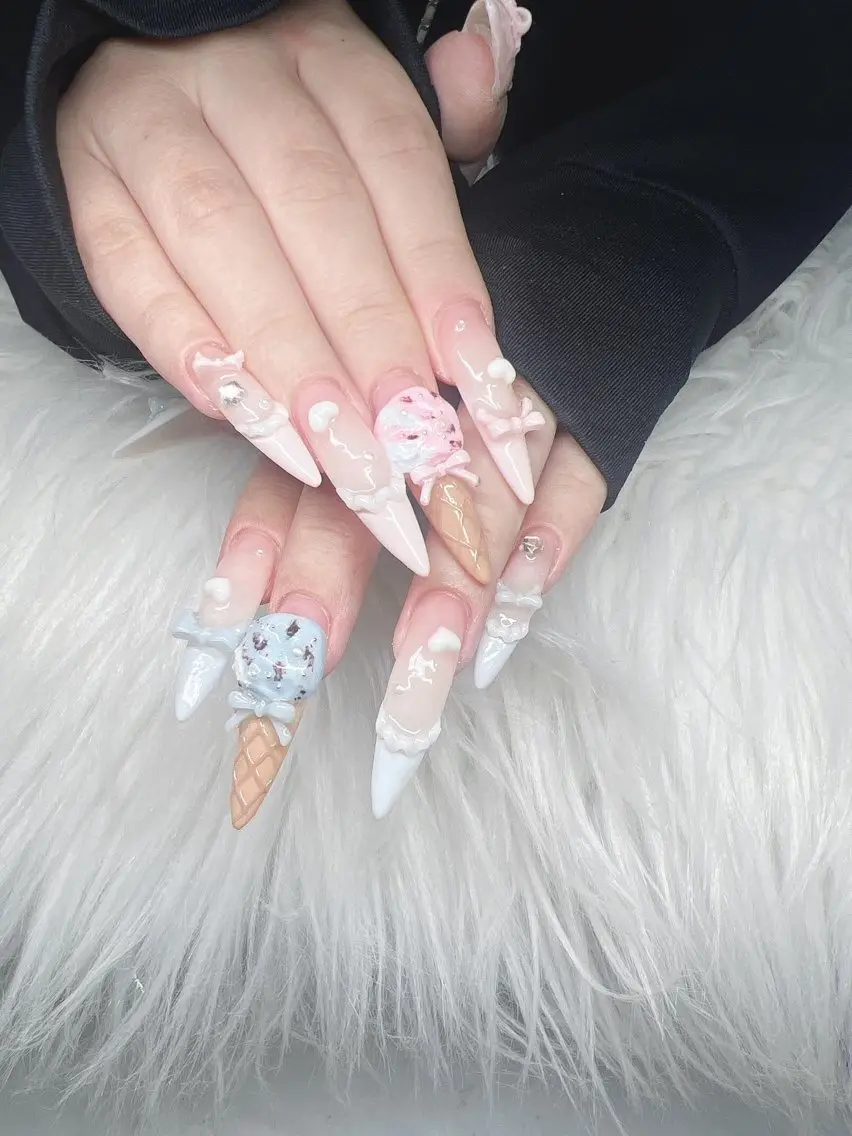 ネイル 長さ出し グラデーション 卒業式 キラキラネイル マグネットネイル ハンドネイル Lee Nailsのネイルデザイン