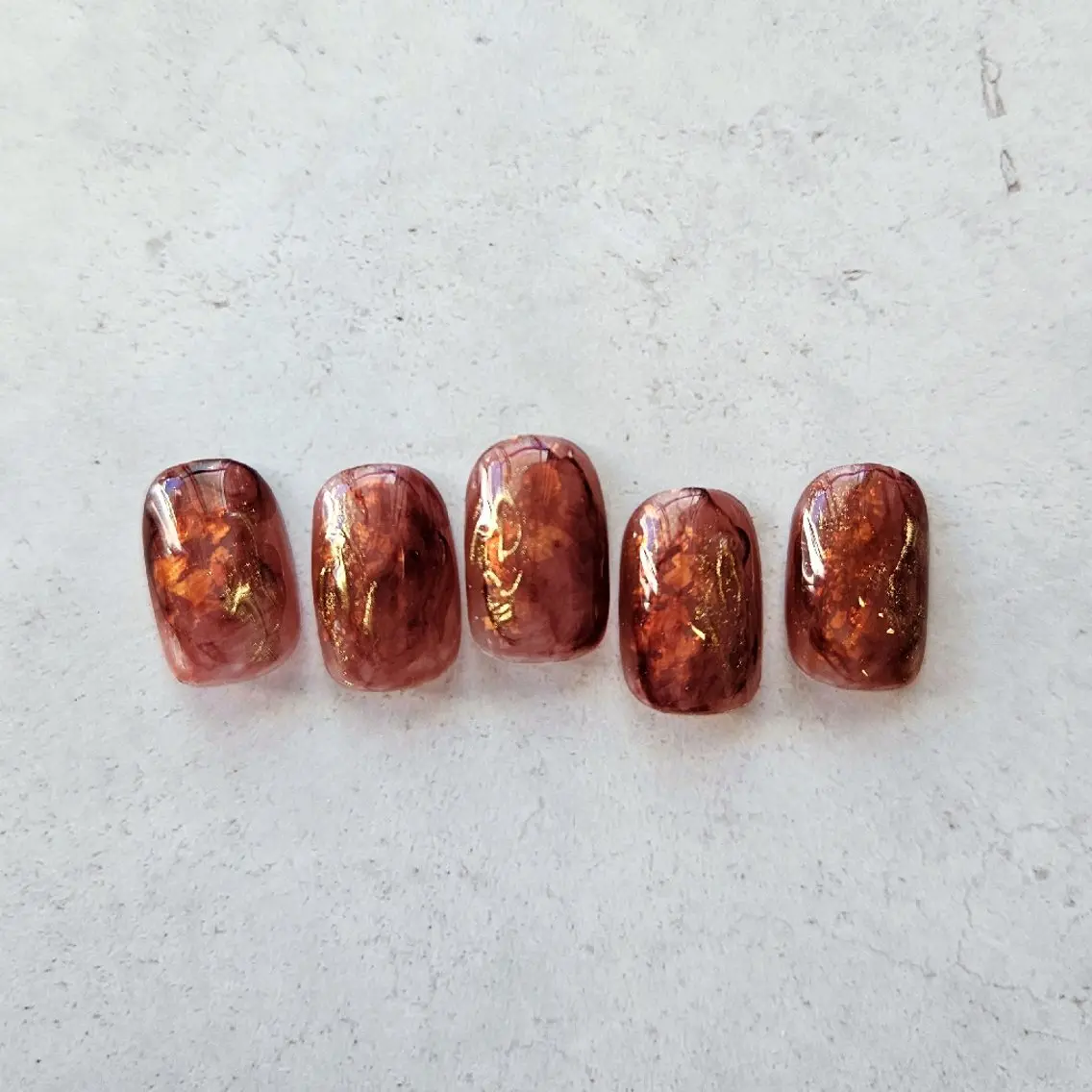 ネイル ジェルネイル キラキラネイル ニュアンスネイル パラジェル 冬ネイル Nailsalon manoのネイルデザイン