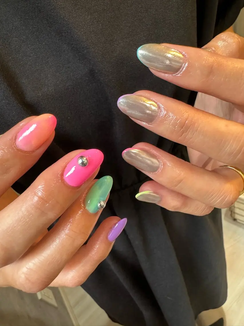 ネイル ミラーネイル 持ち込み ニュアンスネイル Blé nailのネイルデザイン