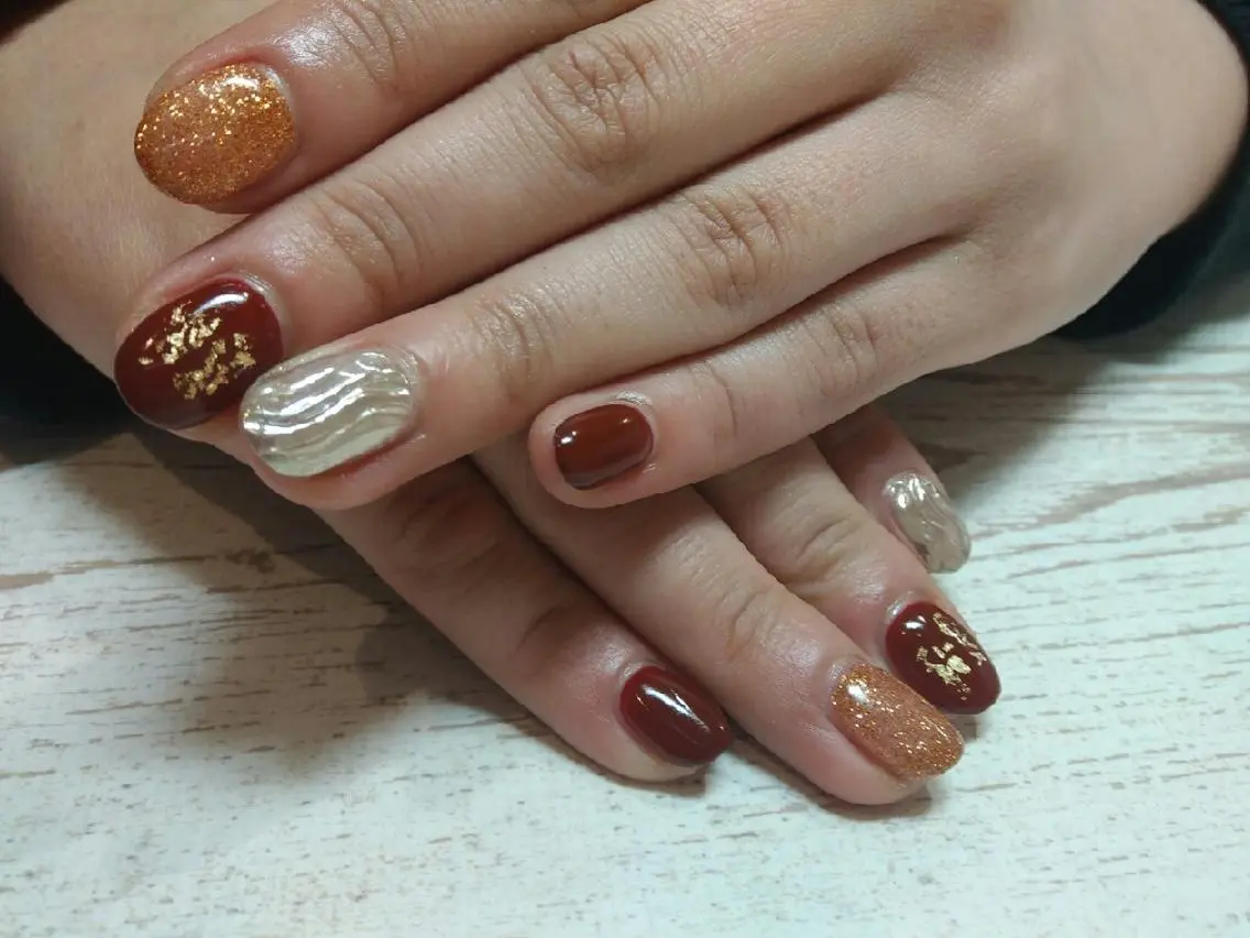 ネイル アートネイル . SHIORIのネイルデザイン