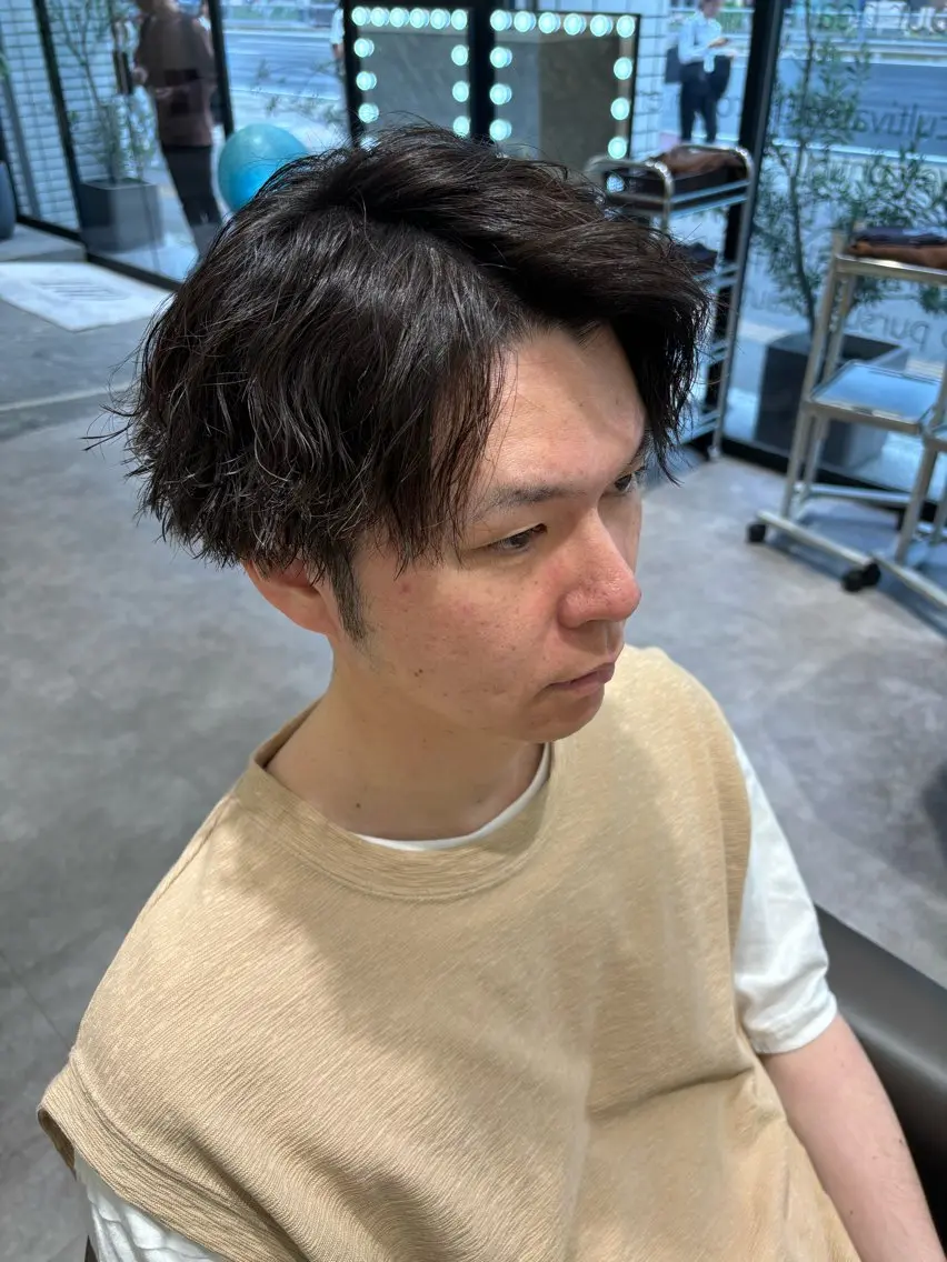 パーマ メンズ メンズブリーチ メンズハイトーン マッシュ 鈴木 颯のヘアスタイル