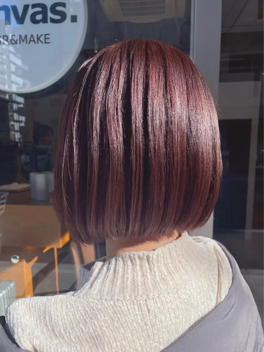 ショート 暖色カラーボブカット 🍇⛄️佐藤愛里のヘアスタイル