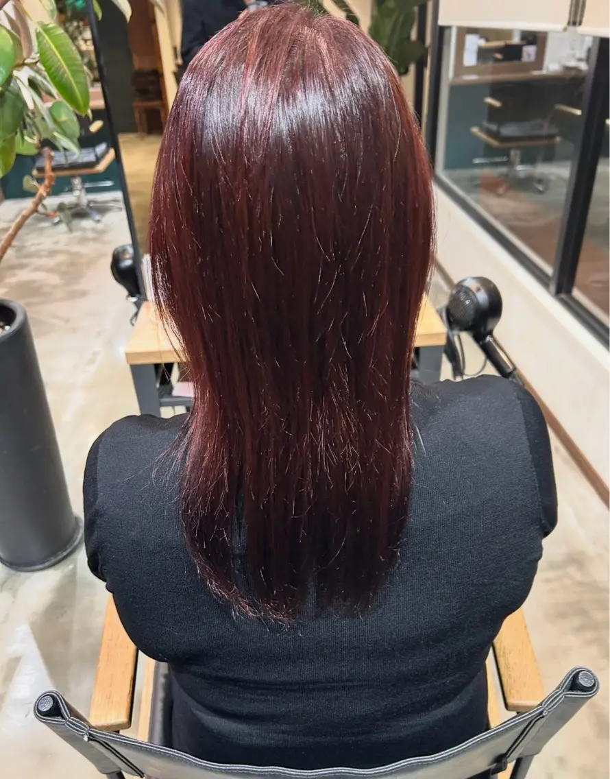 ロング ヘアカラー 坂井 唯人のヘアスタイル