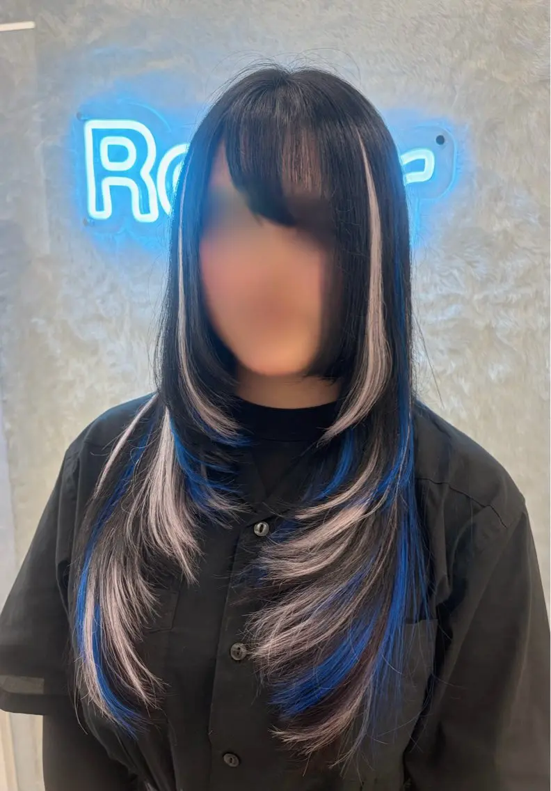 ロング ハイライト レイヤーカット エクステ 三尾 樺緒のヘアスタイル