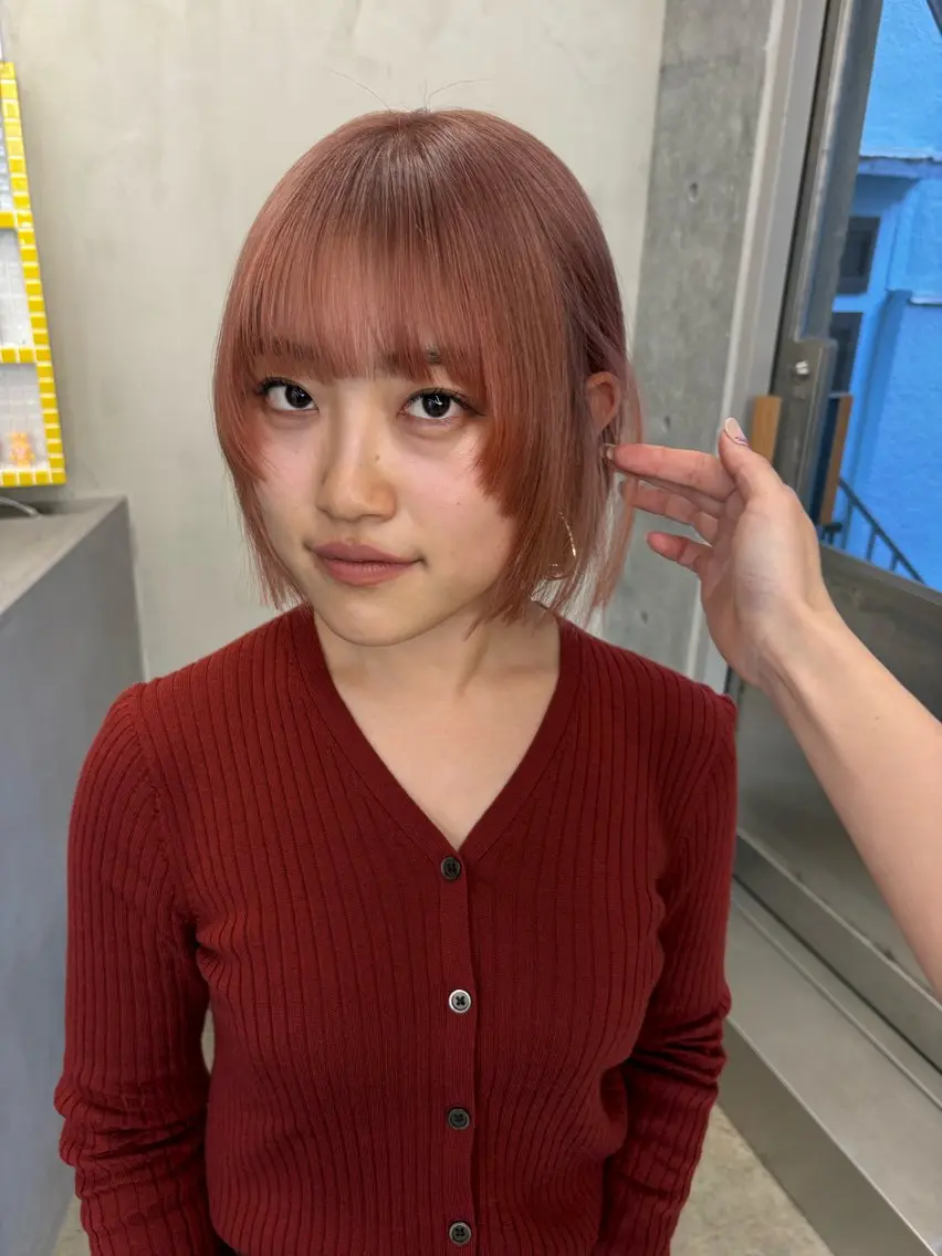ショート カラー Saki/レイヤー/ 柔らかカラーのヘアスタイル