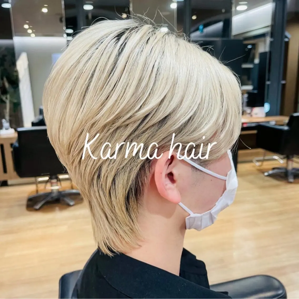 ミディアム メンズ ミディアムパーマ メンズブリーチ センターパート メンズ韓国風 メンズパーマ カット パーマ ヘアセット 提案型カウンセリング が大好評✨鈴木瑛也のヘアスタイル