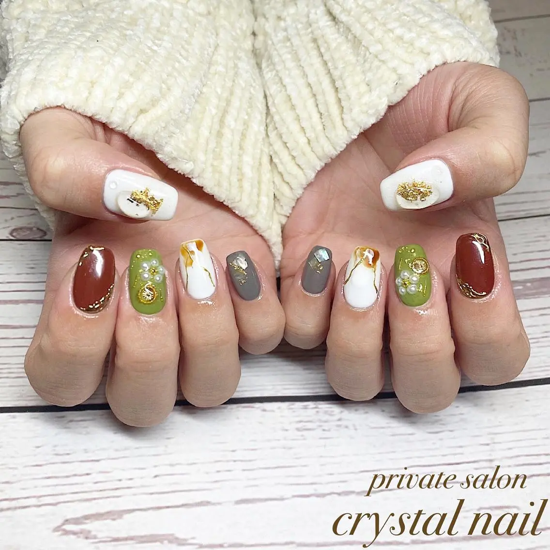 ネイル 成人式 ハンドネイル Crystal Nailのネイルデザイン