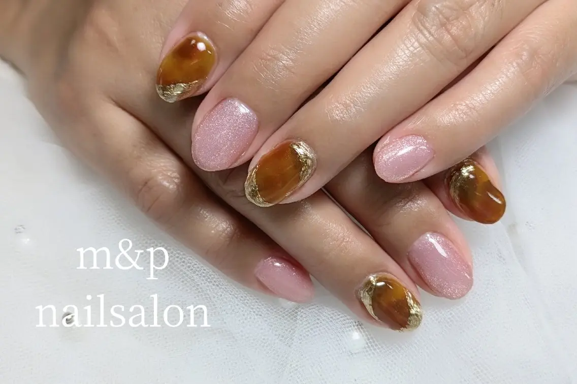 ネイル べっ甲ネイル マグネットネイル ハンドネイル m&pPrivate nailsalonのネイルデザイン
