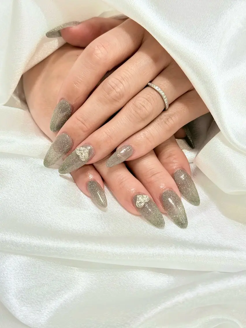 ネイル マグネットネイル マグネットワンカラー ワンカラーネイル Astéria nail salonのネイルデザイン