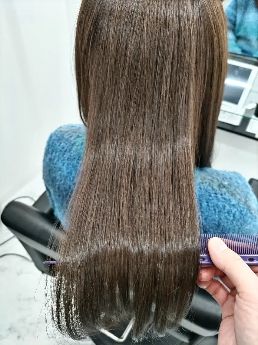 👑２番人気👑【弾む艶髪🌹✨美髪】 透明感カラー＋メテオ酸熱トリートメントの写真