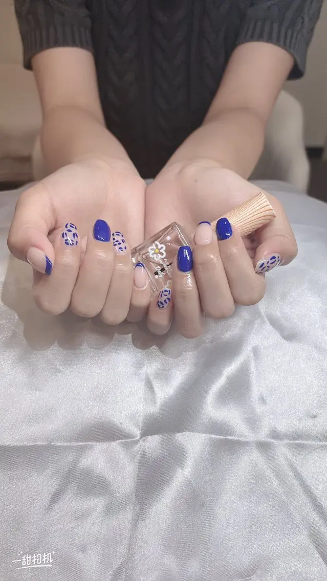 カラー RUBY NAIL SPAのネイルデザイン