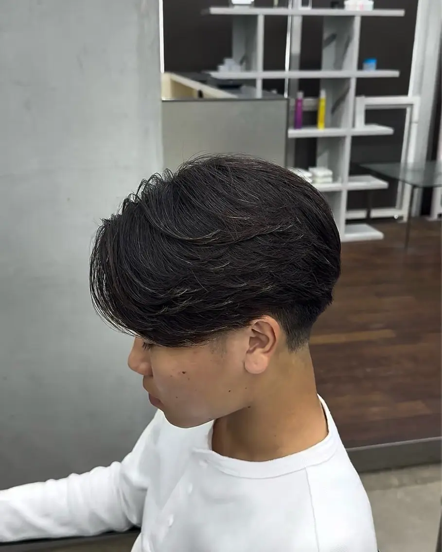 パーマ メンズ 田中 辰弥のヘアスタイル