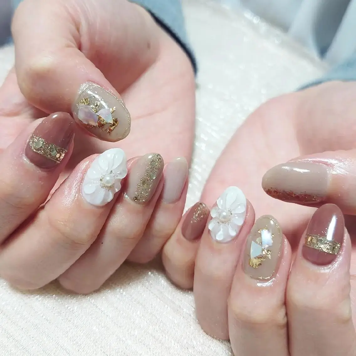 ネイル ブラウン フラワーネイル ぷっくりネイル ハンドネイル NailSalon Kotillのネイルデザイン
