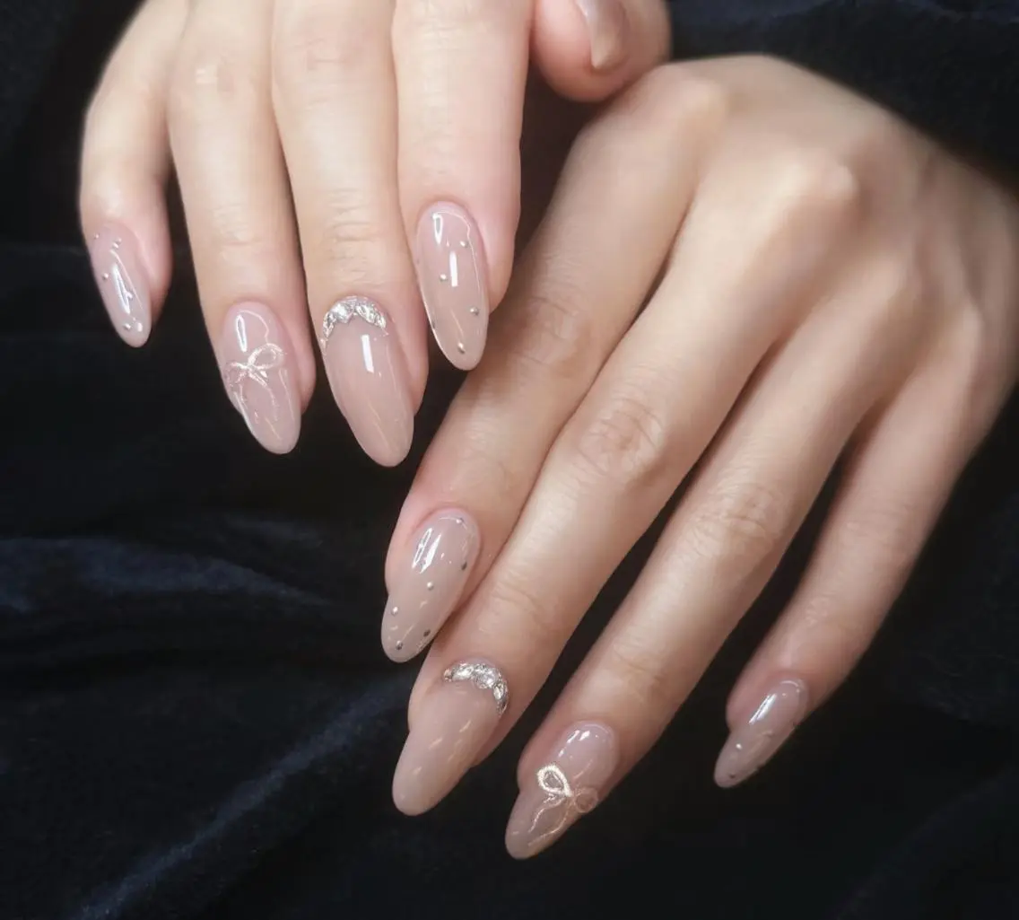 ネイル ハンドネイル エリ🫧 nail池袋東口のネイルデザイン