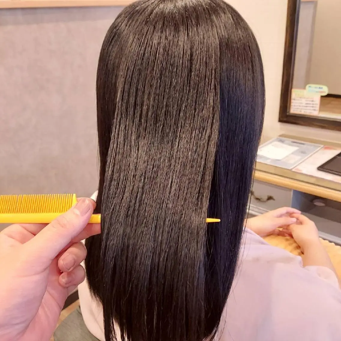 セミロング カット トリートメント 鶴田 連のヘアスタイル