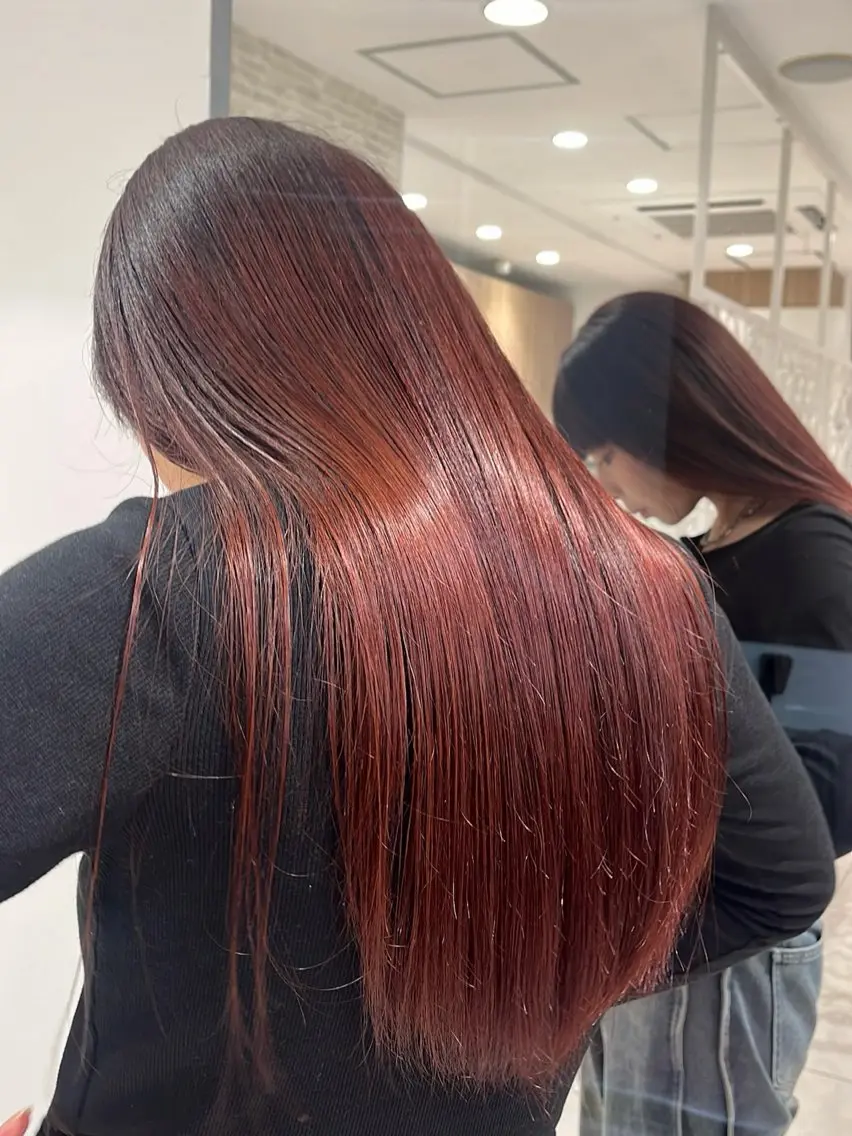 ロング カラー ブリーチ オレンジ カット ヘアカラー トリートメント ヘッドスパ 透明感【カラー支持率 No.1】リノ🪐のヘアスタイル