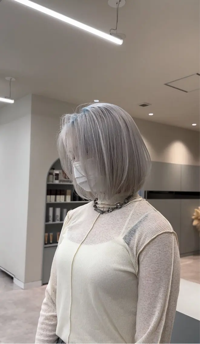 【映える派手髪】カット＋エフェクトブリーチ＋ツートンカラーの写真