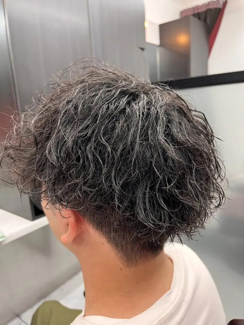 🔥ご新規様限定🔥メンズカット+ツイストorスパイラルor波巻きパーマ(ケアパーマ)の写真