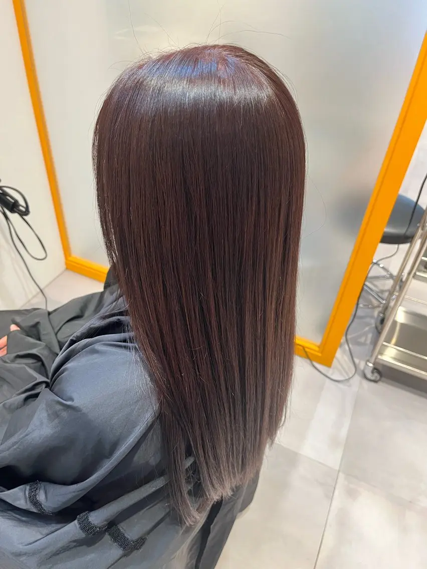 カラー 佐々木 梨乃のヘアスタイル