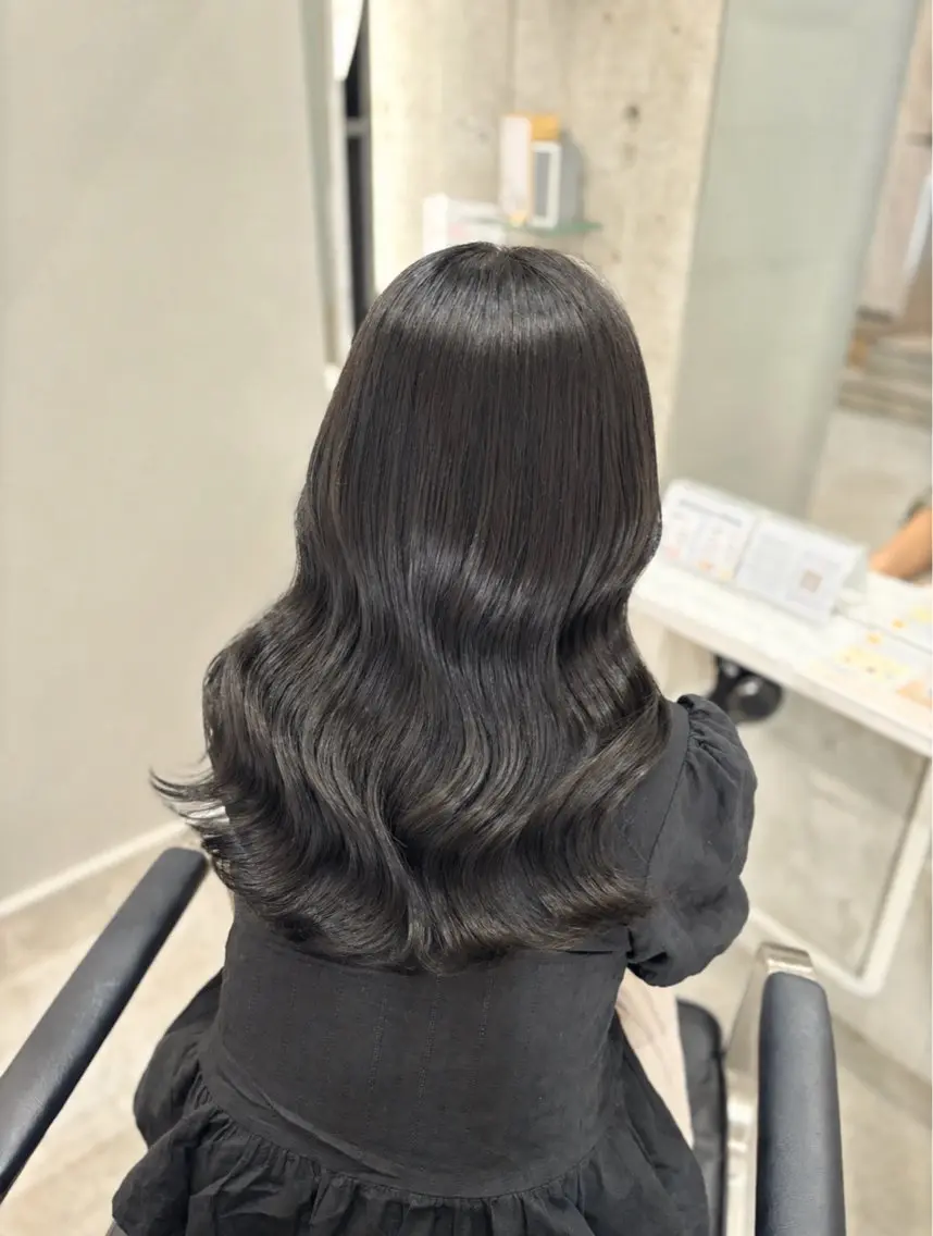 セミロング カラー 黒髪 ヘアカラー ふうか 天六/天満/中崎町のヘアスタイル