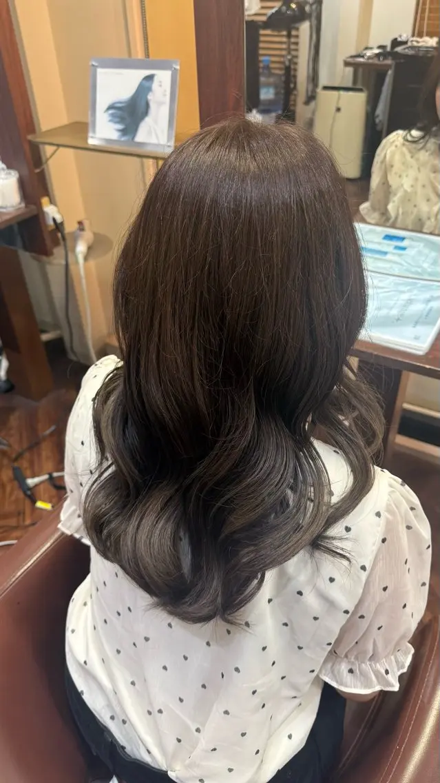 ミディアム カラー 西新出勤/ワンカラー はるなのヘアスタイル