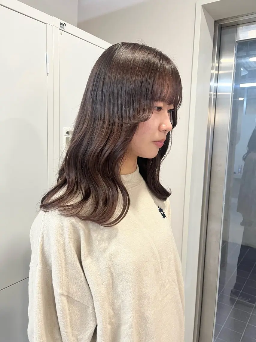 セミロング ヘアカラー トリートメント 🫧透明感カラー🫧 大橋美優のヘアスタイル