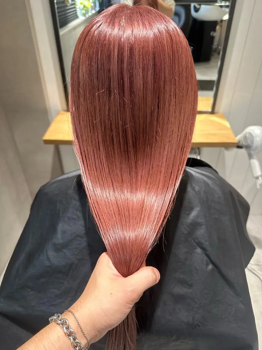 うる艶カラー+トリートメント ¥6900 90MINの写真