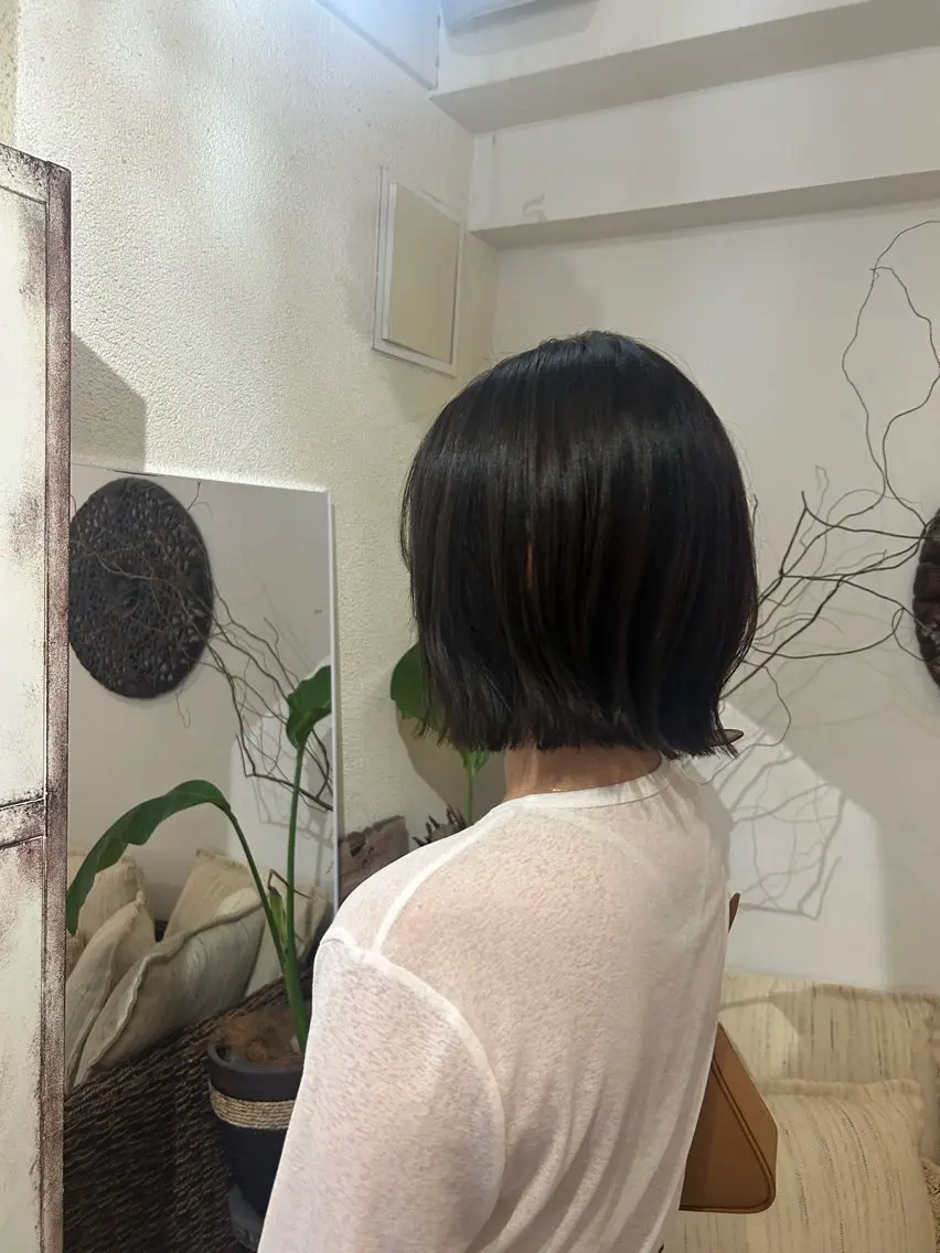 ミディアム カラー カット ヘアカラー トリートメント ヘッドスパ putri 川邉 優花のヘアスタイル