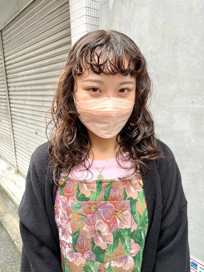 セミロング パーマ カット パーマ トリートメント 宮川 日菜子のヘアスタイル