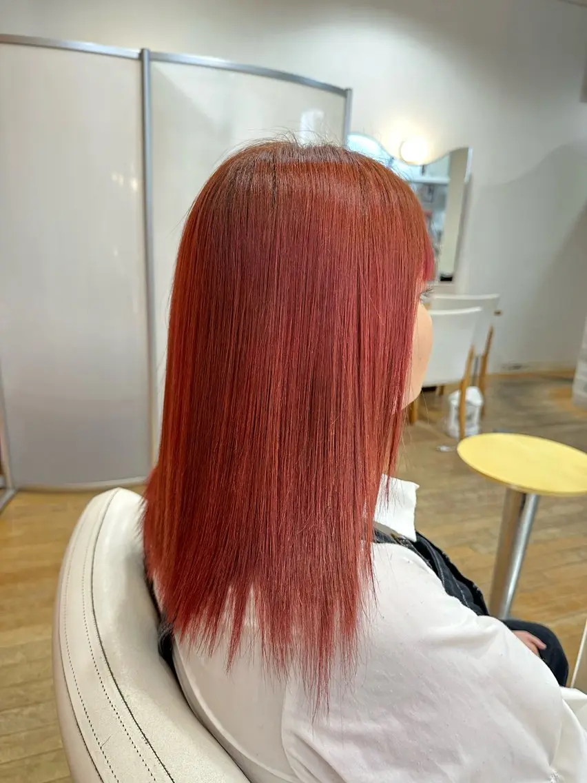 カラー 山本 瑠華のヘアスタイル