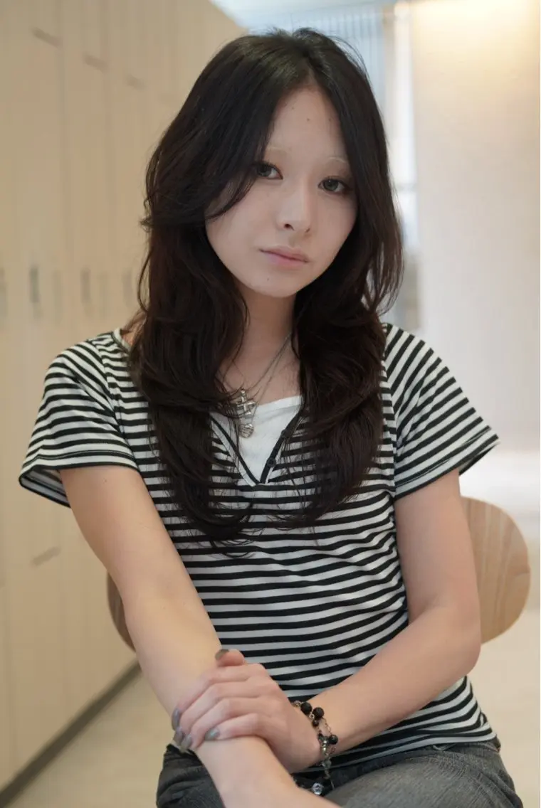 ロング 小林 りのんのヘアスタイル