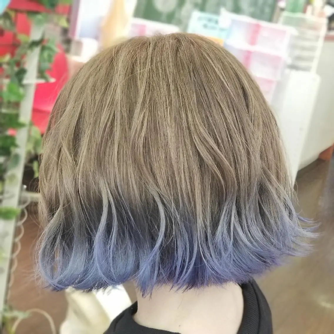 ミディアム ヘアカラー トリートメント 植田 /エクステ /ブリーチ/髪質改善のヘアスタイル